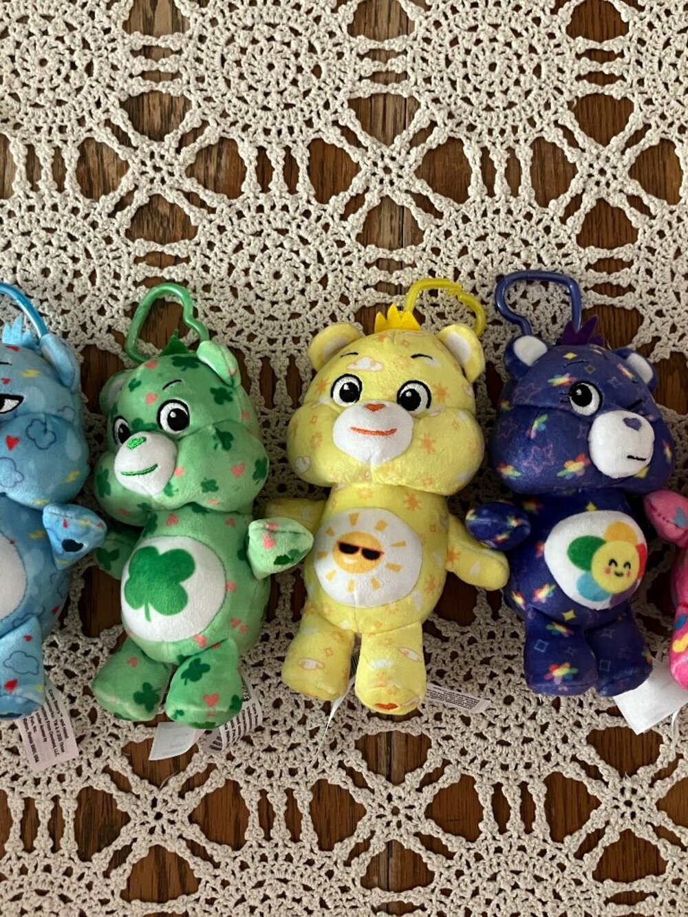 2020 TCFC Basic Fun 5 6” Plush Care Bears Unlock Magic Backpack Clips